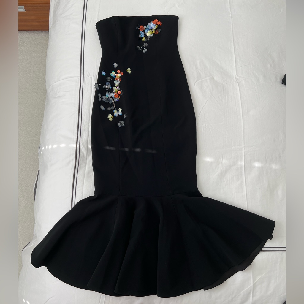 cinq a sept | Dresses | Nwt Beautiful Black Dress | Poshmark
